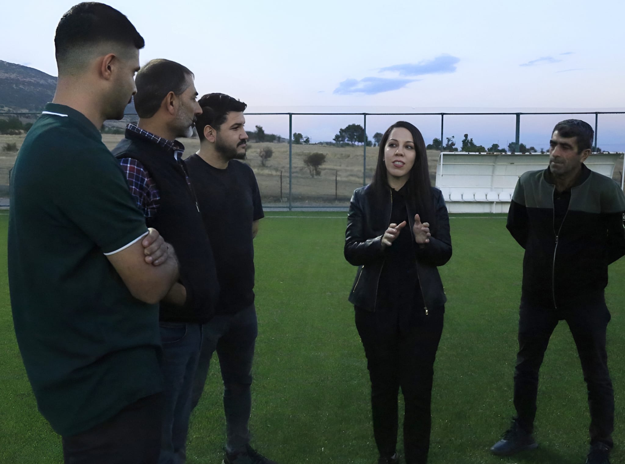 Eş Başkan Dilek Diyar Özer’den Lice Spor’a Ziyaret